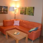 アパート Adebarsoase *