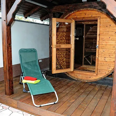 Adebarsoase Apartment