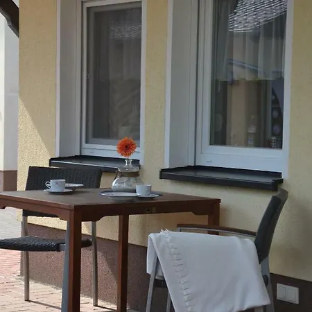 Adebarsoase Lejlighed