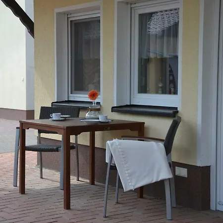 Apartment Adebarsoase *